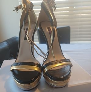 Ruthie Davis Women high heels made in Italy. Black and Gold. 37.